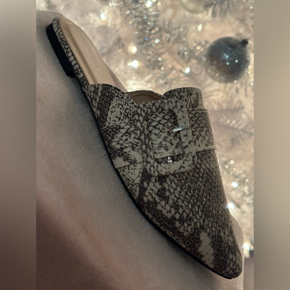 Stone/ Taupe snake print